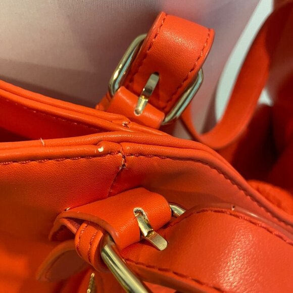 Desigual tangerine Embossed Floral Shoulder Bag With Adjustable Strap & Inn - Picture 7 of 15